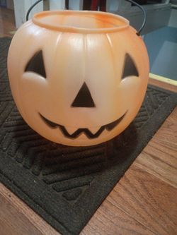 Halloween bucket