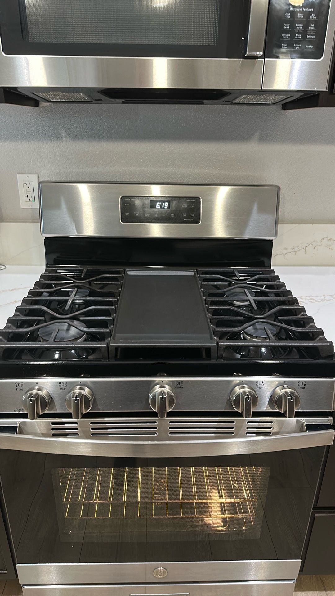 LG STOVE AND MICROWAVE