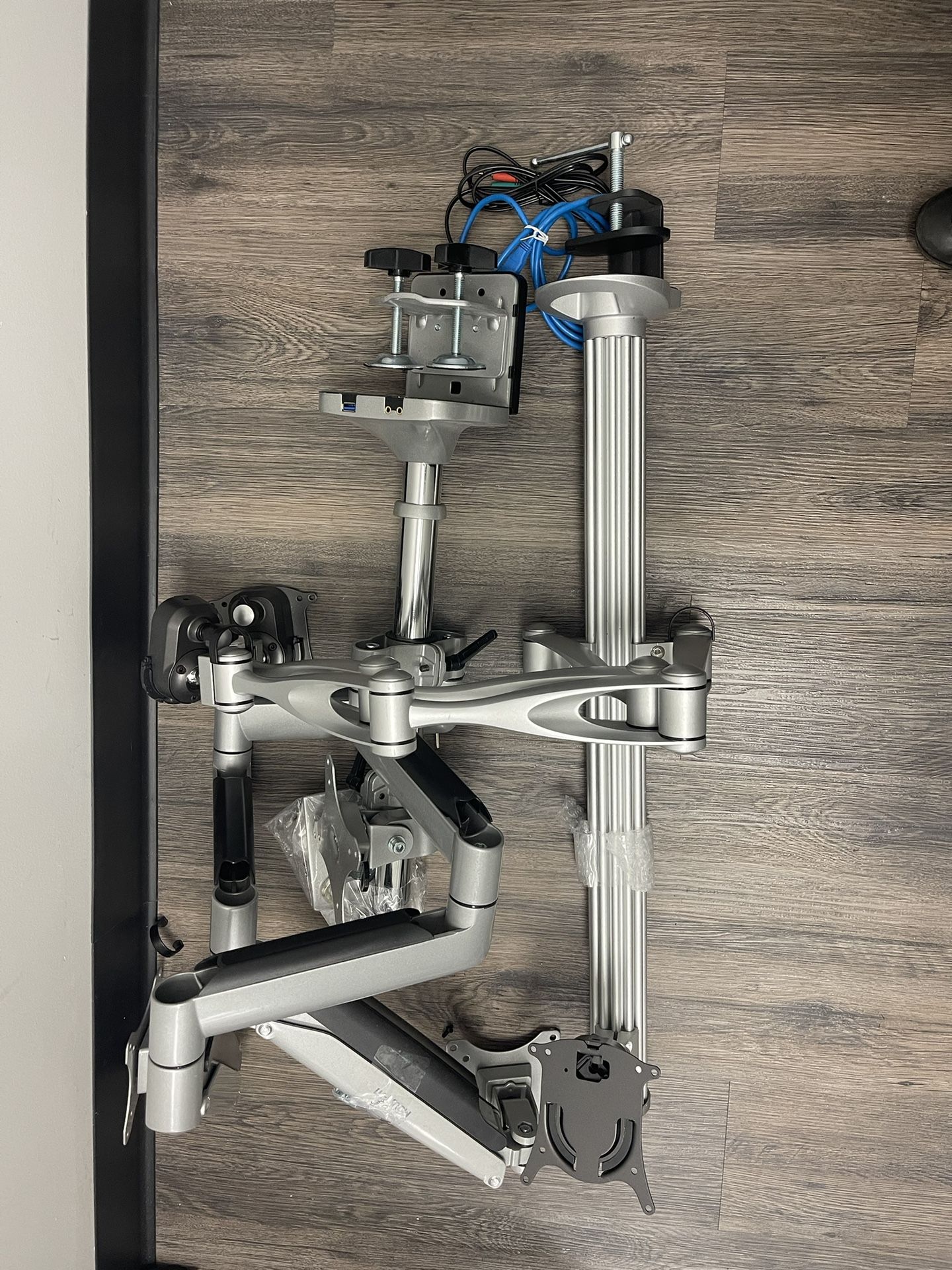 Computer Monitor Mount, Up To 3 monitors