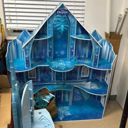 Frozen Castle And Vanity