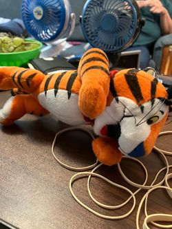 Kelloggs tony the tiger stuff animal