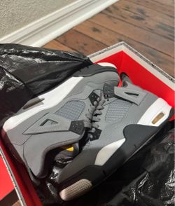 Retro 4 CoolGrey