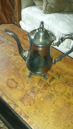 Oneida tea coffee pot