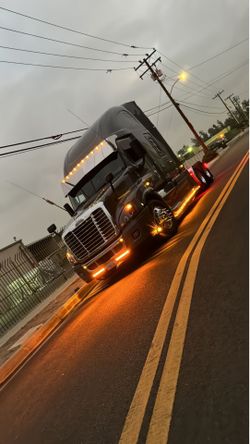 2016 freightliner Cascadia