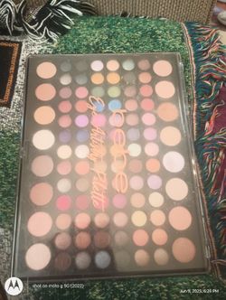 bebe Eye Artistry Palette