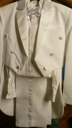 Traje de bautizo