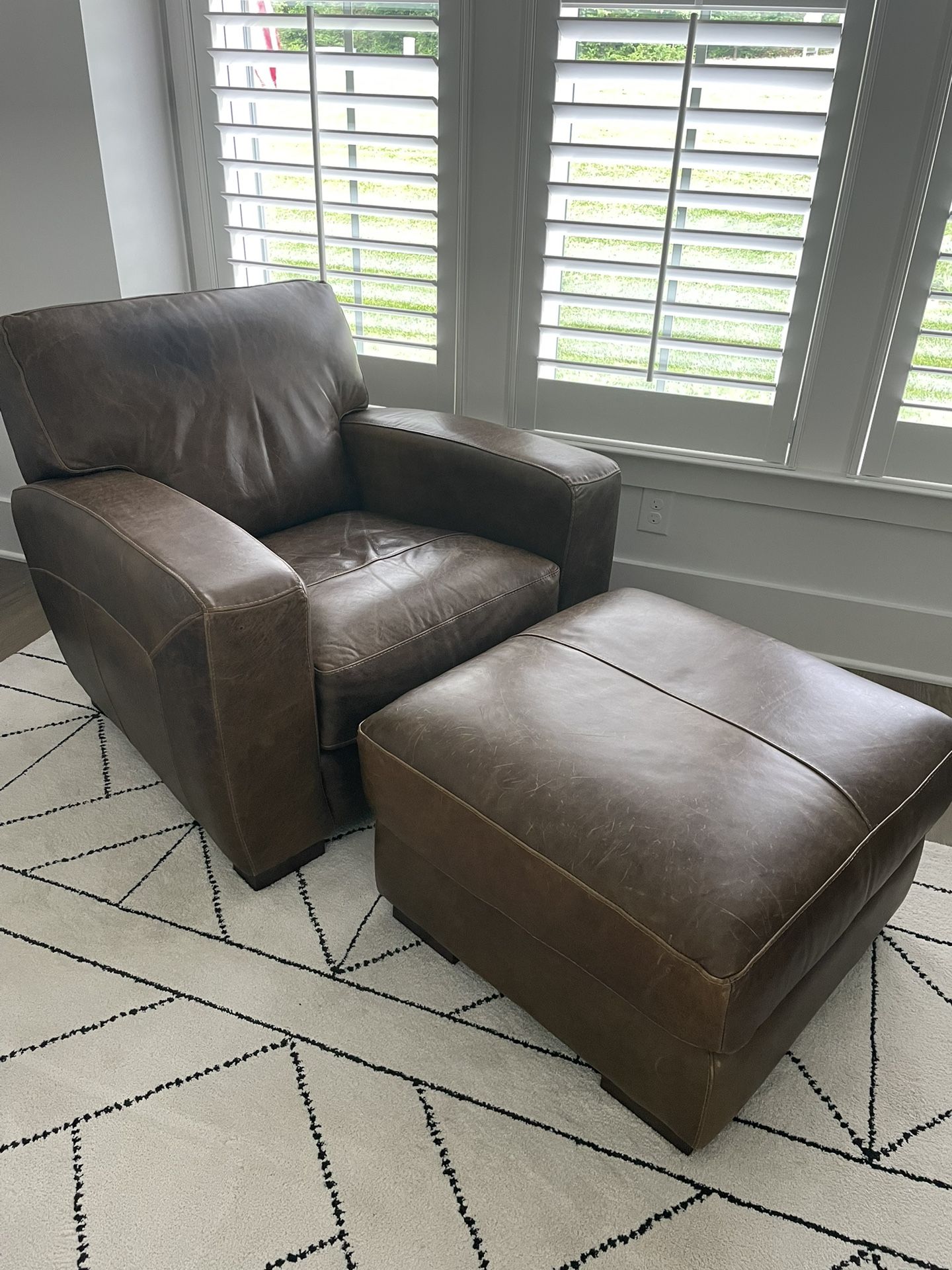 Amazing Leather Chair And ottoman From Sprintz