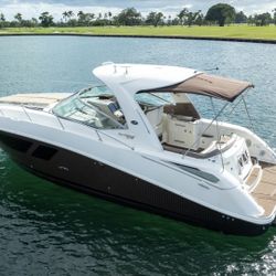 Searay Sundancer 370 2010. Triple Verado 350