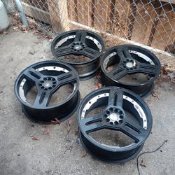 18" 5 Lug Universal Rims 