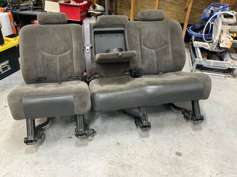 99-06 SIERRA SILVERADO CREW CAB REAR SEAT