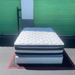 Full Size Bed/Headboard/Metal Frame.
