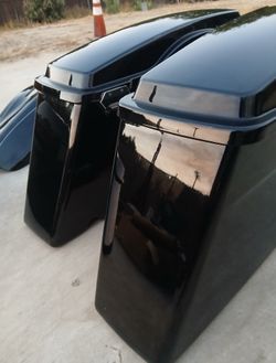 Harley Davidson saddles