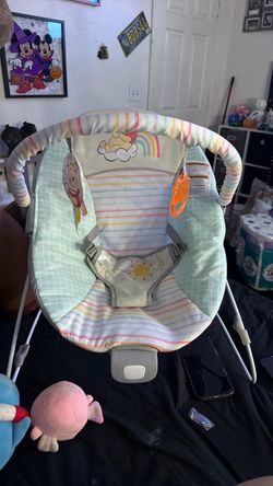 Winnie the Pooh Baby Bouncer Seat