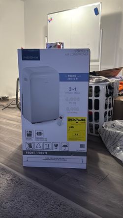 Insignia™ - 250 Sq. Ft. 6,000 BTU Portable Air Conditioner