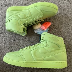 Size 13W / 11.5 Men - Billie Eilish x Air Jordan 1 KO Volt W Brand New