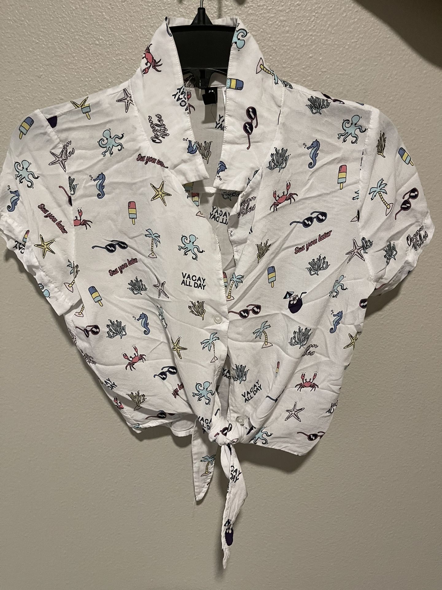 H&M Tie Top. Perfect For Summer Fun