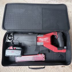 Milwaukee M18 Fuel Super Sawzall 6.0 Battery Case
