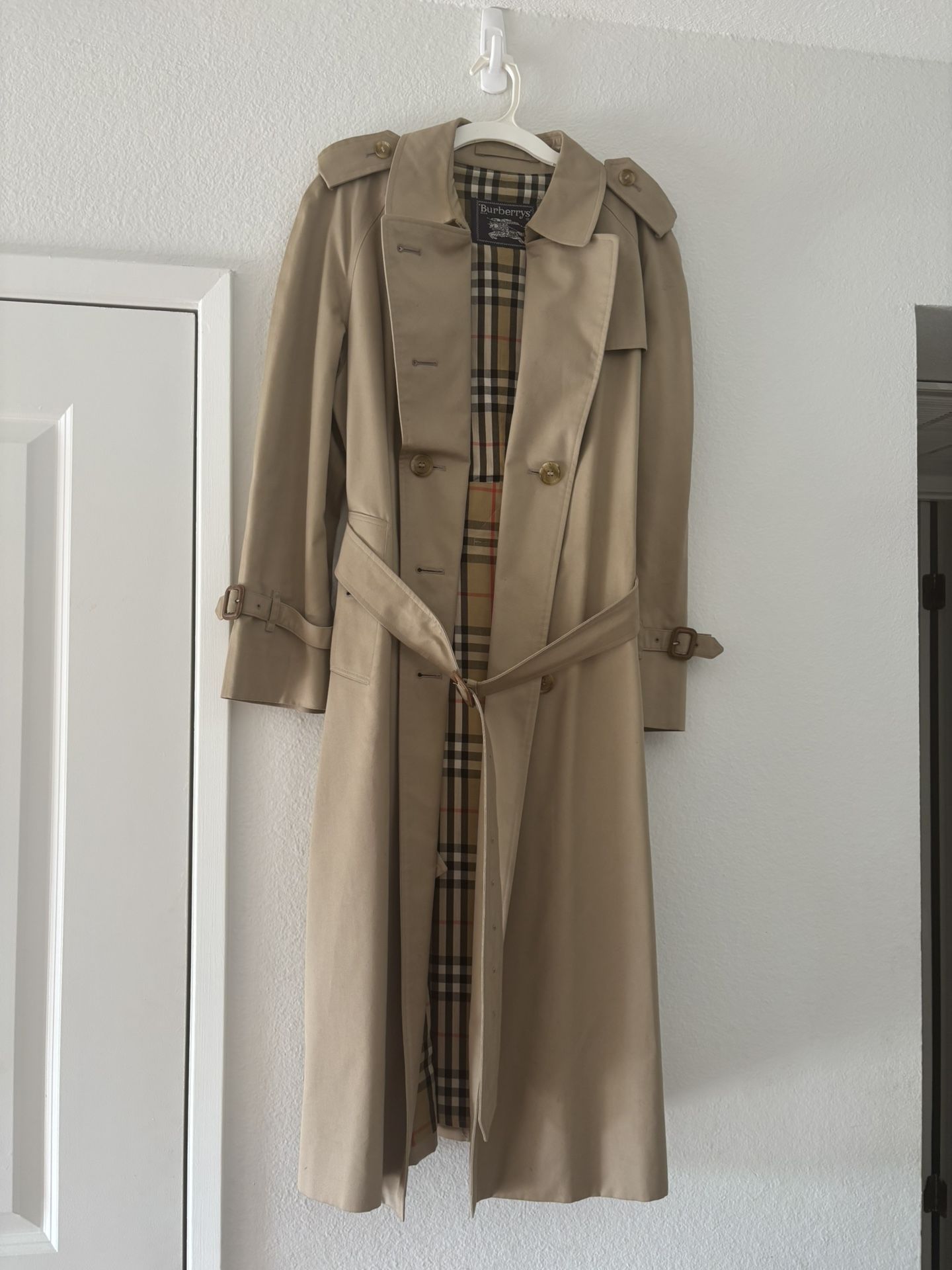 Vintage Burberry trench-coat