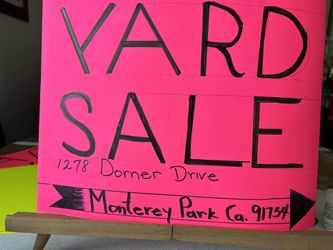 Christmas yard Sale