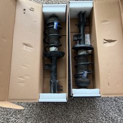 2012 Fiat 500 complete struts