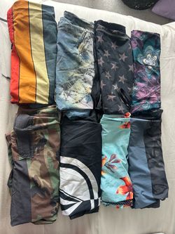 16 Boardshorts Size 40
