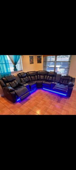 Sofá reclinable eléctrico con luces LED