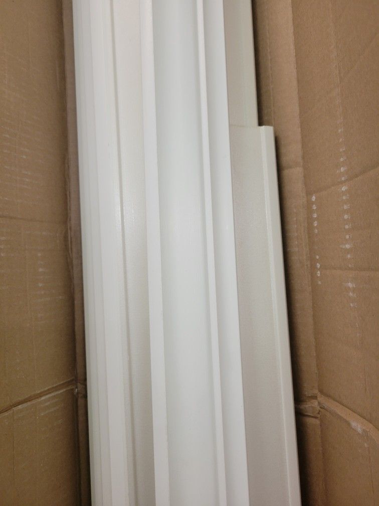 8ft Polystyrene Crown Moulding