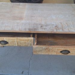 Desk Barnhouse Style  Like New '