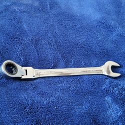 Husky 9/16 Flex Head Ratcheting Combination Wrench 
