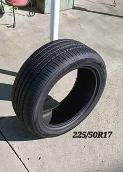 225/50R17