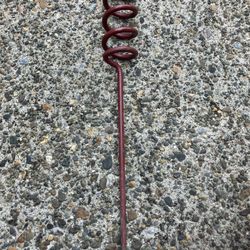 Compact Easy To Use Fishing Rod Holder
