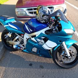2000 Yamaha Yzf R6
