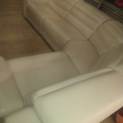 SECTIONAL GENUINE 100% LEATHER RECLINER ELECTRIC WHITE COLOR.. DELIVERY SERVICE AVAILABLE 💥✅🚚