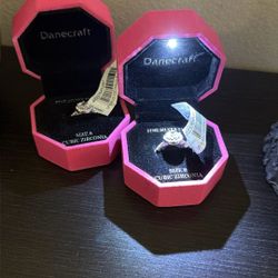 Cubic Zirconia Diamond Ring With LED Light Ring Box, Great Gift, $25 Great Valentin’s Day Gift
