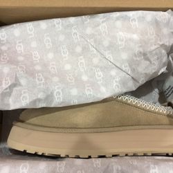 UGG Tazz Women’s Slippers Sand Sizes 7W, 8W