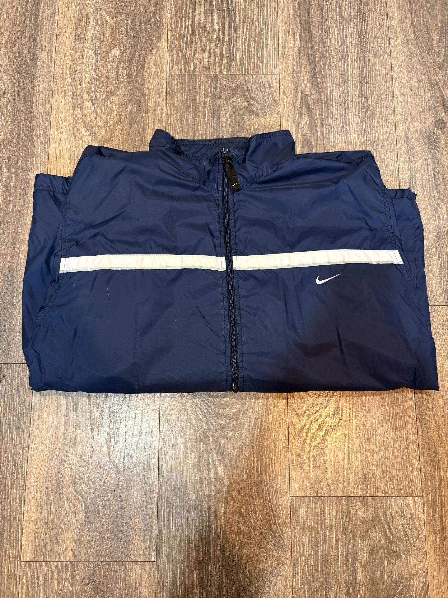 Vintage Nike windbreaker