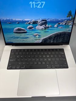 Excellent condition Apple MacBook Pro M1 Max upgraded 64gb ram 1TB