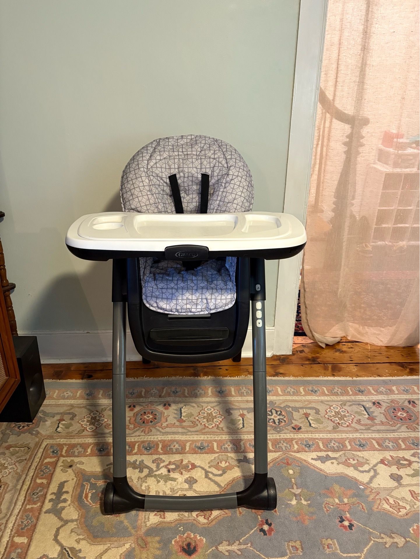 Graco High Chair 6 in 1 Foldable