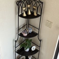 Corner Shelf 