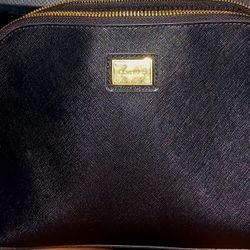 Woman's Crossbody CK Purse.