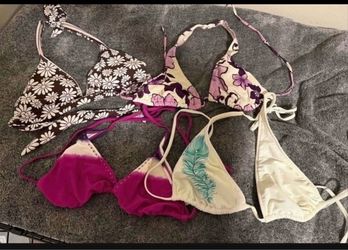Women’s bikini top lot size large