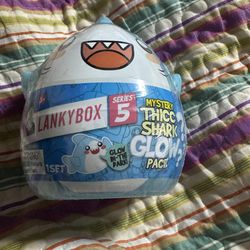 Lot of 4 pcs of lanky box