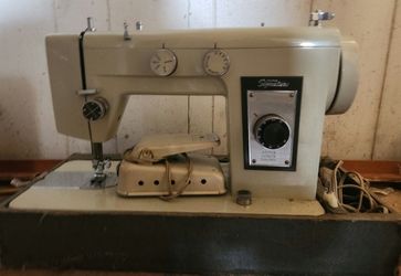 Signature Sewing Machine