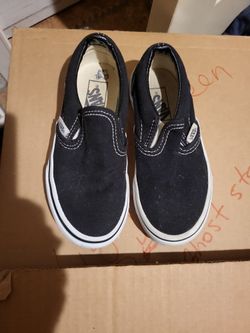 Black Slip-On⁷