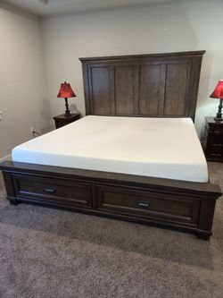 Memory foam mattress king size