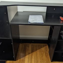 New Computer Desk w. Bookshelves