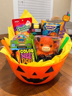 Squishy Halloween buckets🎃