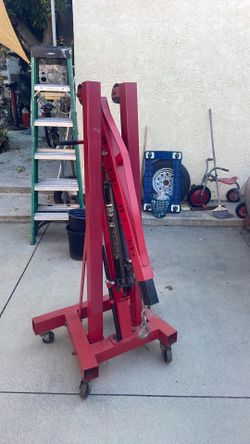 Jack ( multi use 2 ton lift arm jack) like new
