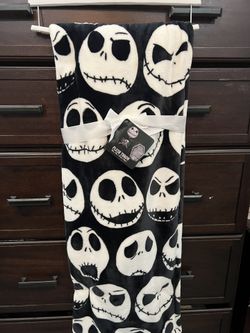 NIGHTMARE BEFORE CHRISTMAS BLANKETS