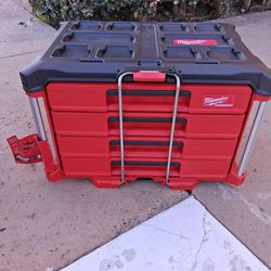 Milwaukee Packout 4 drawer box